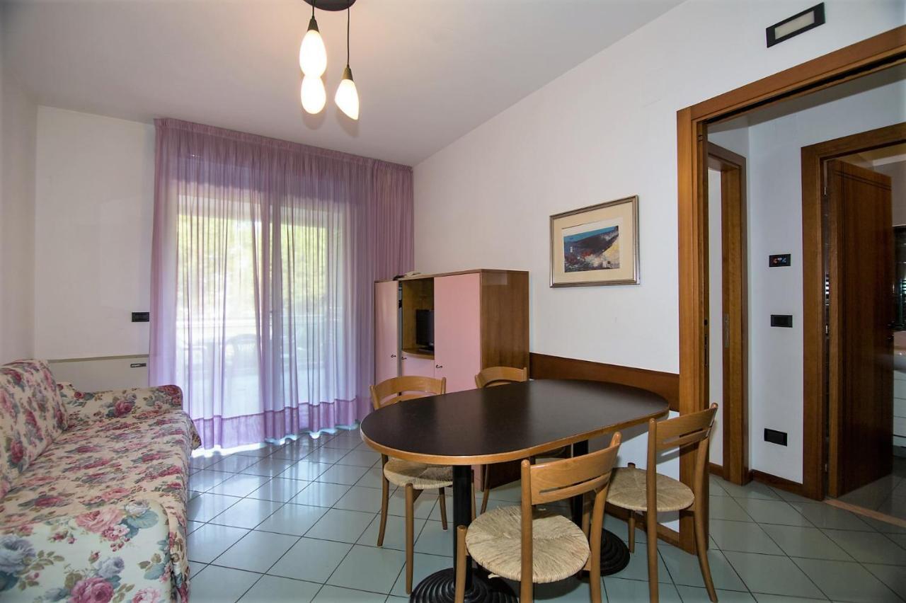 Appartamento Mediterraneo ซัน เบเนเดตโต เดล ตรอนโต ภายนอก รูปภาพ